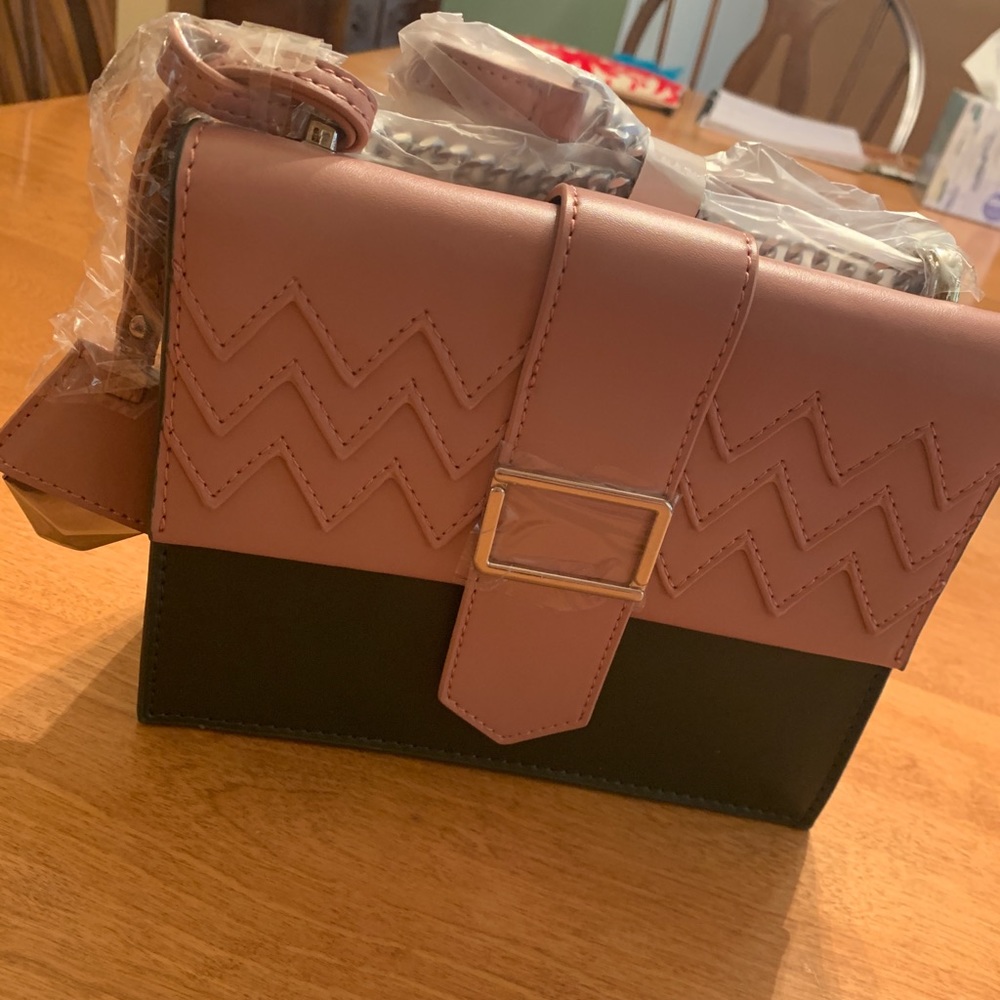 Marseille Leather Pink and green crossbody